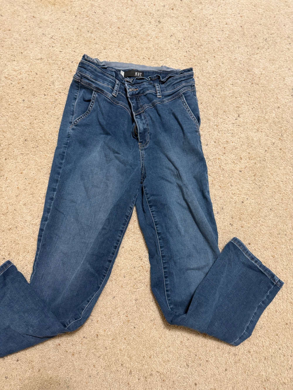 Kut from the Kloth Women's Dark Blue Ankle Jeans